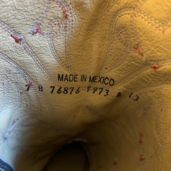 FRYE Billy Pull On Brown Suede Boots Sz 7B - Picture 7 of 8